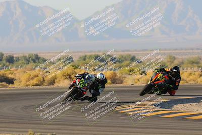 media/Nov-19-2023-CVMA (Sun) [[1f3d1b7ccb]]/Race 17 Amateur Supersport Middleweight/